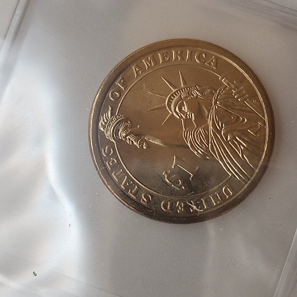 George Washington Stamp and Coin Collection NWT - Picture 4 of 6